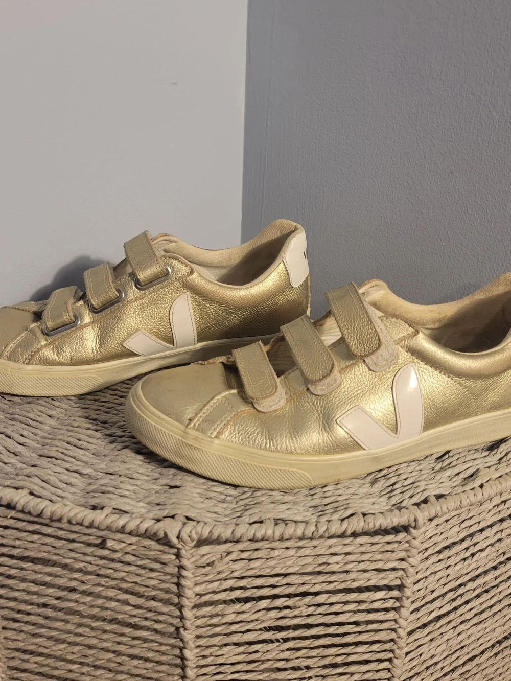 Veja Women's Gold 3 Velcro Strap Sneakers Size 8